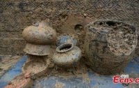 Китайские археологи заявили о находке двух древних гробниц