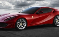 Ferrari похвалилась новым спорткаром