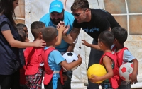 Рики Мартин встретился с сирийскими беженцами