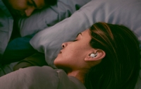 Bose создала наушники, которые помогают засыпать