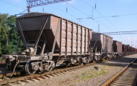 Украинские железнодорожники перевезли 9,5 млн т зерна в октябре  