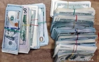 Киевлянин открыл фиктивный обмен валют и украл $120 тысяч