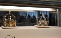 Из музея в Лионе украли драгоценную корону ХІХ века