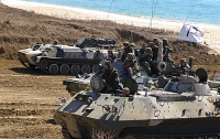 Российская морская пехота высадилась в Крыму (ФОТО)