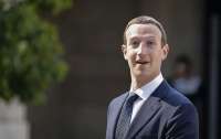 Facebook будет бороться за свою свободу слова - Цукерберг