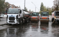 В Киеве снова начали ремонтировать дороги: список адресов
