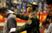 В Китае расстреляли двух чиновников-взяточников