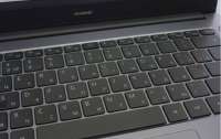 Российские чиновники пользуются украденными в Украине ноутбуками