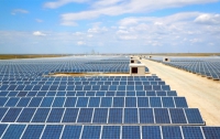 Крымская солнечная электростанция стала крупнейшей в мире