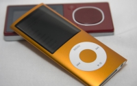 Чилийским шахтерам подарили iPod последнего поколения