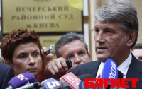 Ющенко признался, зачем ходит к Януковичу 