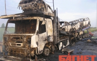 На трассе «Киев-Чоп» сгорели пять джипов и две фуры (ФОТО)