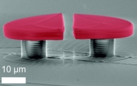 Новая технология позволяет создавать микроскопические перестраиваемые лазеры