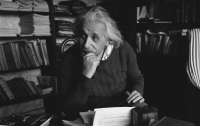 Письмо Эйнштейна о вопросах религии продали на аукционе
