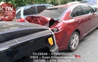 В Киеве столкнулись 5 машин, есть пострадавшие