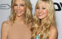 51-летняя голливудская звезда и ее дочь-подросток выглядят как сестры (ФОТО)