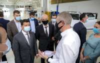 Президент запропонував відновити український автопром, розпочавши з розробки стратегії розвитку галузі
