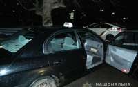 Иностранцы избили киевского таксиста и отобрали его авто