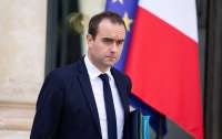 Глава Минобороны Франции призвал не делать из поставок оружия ВСУ 