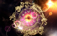 Завтра Девы смогут избавиться от долгов, а Львы – реализовать себя в любовных утехах 