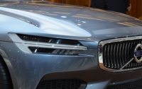 Новый кроссовер Volvo покажут через год