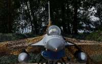 СБУ раскрыла российскую шпионскую сеть, собиравшую информацию об истребителях F-16