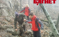 Как спасатели МЧС в Крыму снимали туриста со скалы (ФОТО)