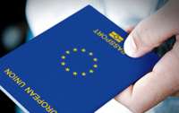 В двух областях продавали поддельные паспорта ЕС: СБУ разоблачила мошенников