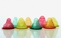 Ученые изобрели материал для сверхтонких презервативов