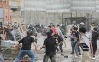 Посольство Швеції в Багдаді захопили та підпалили протестувальники