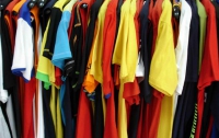 40% одежды, которую завозят в Украину – сэконд-хенд 