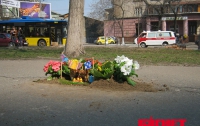 Ямы в Киеве очень красиво отремонтировали (ФОТО)