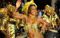 В Латинской Америке открылся сезон карнавалов (ФОТО) 