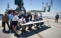 Украина сдала порт в концессию