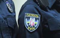 Киевскую патрульную жестоко избила пьяная девушка