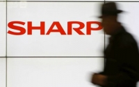 Foxconn откладывает покупку Sharp