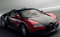 Первый Bugatti Veyron выставлен на продажу