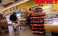 Супермаркеты порадовали дешевым сыром, а фрукты снова подорожали