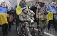 Тысячи киевлян приветствовали сегодня бойцов батальона 
