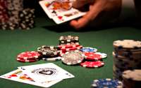 Предприниматель проиграл в покер известному артисту $25 млн