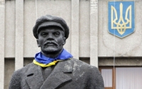 Кабмин отчитался о ликвидации коммунистических памятников