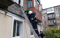 На Львовщине бабушка пыталась выйти из квартиры через окно