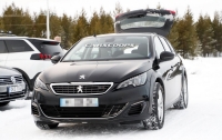 Peugeot готовит новый седан бизнес-класса