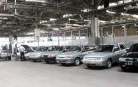 «АвтоВАЗ» сокращает производство