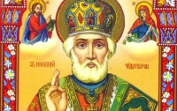 Бабай привез мощи святого Николая в Днепропетровск