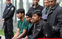 Пограничники задержали 8 нелегалов из Афганистана