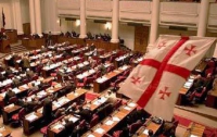 В Грузии приняли закон о люстрации 
