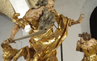 В Лувре монтируется выставка украинского скульптора Пинзеля