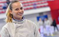 Чемпіонат світу з фехтування: українка Бакастова перемогла дворазову олімпійську чемпіонку Вєлікую
