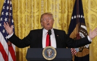 Белый дом: Трамп не собирается смягчать санкции против России
